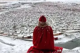 “女儿国” 三万多女性居住在火柴屋图片