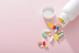 帕金森病用药效果不稳定，看看是否犯了这些错误？图片