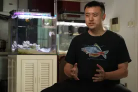 为螃蟹找女友，给鱼虾做手术，36岁工程师变“海王”拥粉277万图片