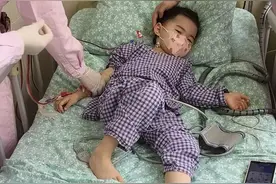 年仅4岁半！湖南双胞胎女儿携手救妈妈图片