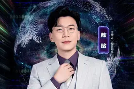 陈铭自曝哥哥因警察父亲破案遭报复：脑部被注射药物，智力永远停留在1岁半，已在前年去世图片