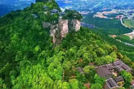 中国县城概况:江油——李白故里，九寨门户！图片
