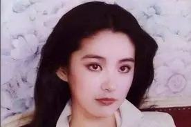 12位港圈星二代样貌大变，徐少强女儿颜值逆天，有人比妈妈还要美图片