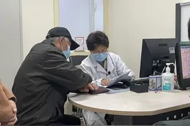 新冠后遗症迁延不愈，痛不欲生！教授：最爱诱发加重原有疾病！图片