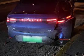 驾校女学员科目三刚过就醉驾撞树！涉嫌危险驾驶罪，被取消学车资格图片