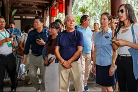 外媒团走进武侯祠 在三国文化中感受成都魅力图片