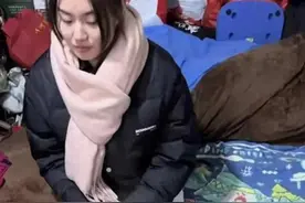 山东：男子第一次带女朋友回家，网友：要是我女儿，连夜接她回家图片