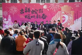 专业电影置景+沉浸式演艺，松江这个乐园太适合春节打卡了→图片