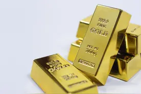 南昌周六福5200元“一口价”金项链克重仅3克 每克达1400余元图片
