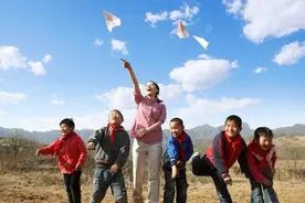 【荐读】送给老师最真诚的建议：不要过度用情，不要过度用力！图片