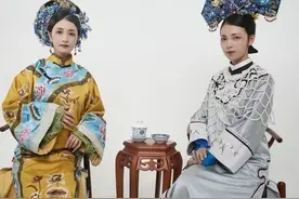 满族女人裹脚吗？图片