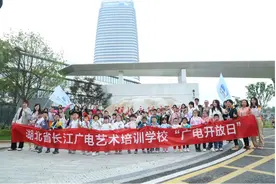 去我十五年后上班的地方去看看……图片