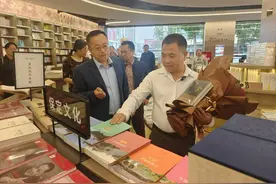 著名作家大赞牛肉罩饼！“中国好书”浸润保定，这场分享会在图书大厦举办图片