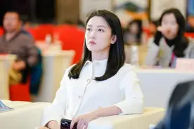 夯基筑台积厚成势——修正药业荣获2023医药产业影响力品牌奖图片