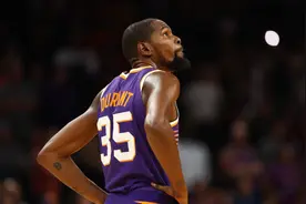 不胜唏嘘！NBA晚年凄惨的4大球星，勉强退役巡演的他惨遭当众羞辱图片