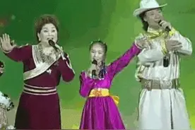 吉祥三宝现状：父亲早已去世，女儿远嫁韩国生子，母亲孤独一人图片