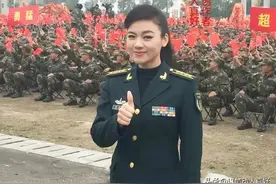 5位战友说的话让陈思思泪奔，她身份惊人情歌诱人，为何单身呢？图片