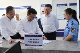 苗伟在大同基层司法行政单位宣讲党的二十届三中全会精神并进行调研图片