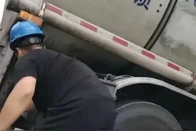 油罐车如此结构！清洗可谓天方夜谭！那安全怎么办？图片