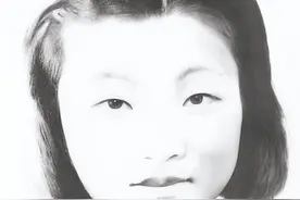 42年，蒋经国恋人章亚若离奇死亡，章孝严：我确定母亲是被谋害的图片