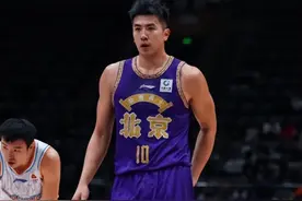北控115-89战胜广厦 球员评分：6人满分，3人及格，3人崩盘图片