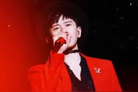 知名男星发文引热议！曾被质疑假唱图片
