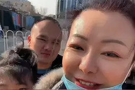 北京姑娘爱上小19岁不丹僧人，男友为爱还俗，卖掉北京房产盖寺庙图片