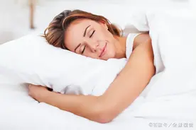 阿托伐他汀和匹伐他汀相比较，谁的疗效更好？谁的副作用更大图片