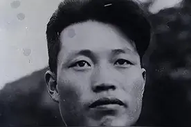 中国最失败的飞行员王宝玉,驾机叛逃苏联,求援美国,结局如何!图片