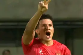 3-0！中甲广东德比，广州大爆发，外援独造三球，16岁小将染红！图片