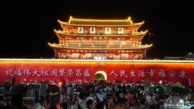 免票福利再升级！2026一心堂弥勒“玫瑰马”景区优惠加码！