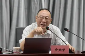 不止金灿荣，牛顿也说西方是伪历史，难道亚里士多德真的不存在？图片