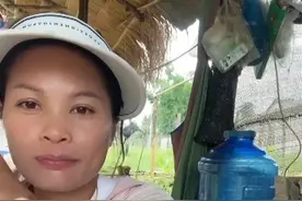 小依直播遭网友套路出丑！阿彪欲续写传奇，娘家人的表现令人失望图片