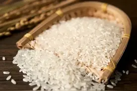 拼多多上购物的是哪些人？商品贼便宜，是假货吗？店主这么说的图片