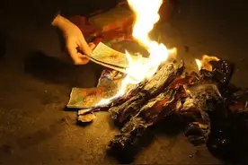 梦到去世的亲人，是好事还是坏事呢？这里有3点暗示图片