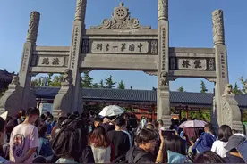洛阳白马寺，中国第一古刹图片
