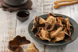 夜尿超过2次，白开水里加3物，成本不到几块钱！图片