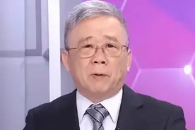 厦门街头，解放军战车停满整条街？赖清德感到不妙，演练逃亡路线图片