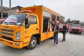 湖北赤壁：配发应急装备 提升基层应急管理能力图片