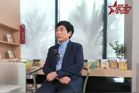 曹文轩带南宁小读者推开写作之门图片