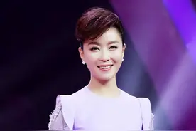 美女主持人坚守25年，成为《梨园春》开播30年的当家“花旦”图片