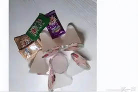 无意中在老婆包里发现的，这是用来干嘛的？网友们内涵了！:)图片