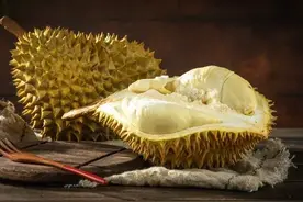 长期吃榴莲有什么好处，那类人不宜食用图片