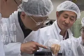 院士终身制被打破是砍向学阀的一把利剑，何祚庥会被休吗？图片