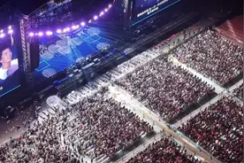 又见“精神穷人”！周杰伦杭州演唱会，一张票12万，场外近10万人图片