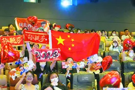 电影院里看奥运众人齐嗨更过瘾 不少影城上座率“爆满”图片