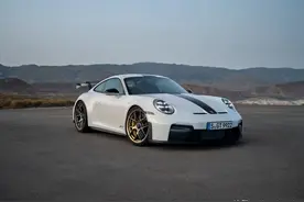 新车 | 售价226.8万元起/国内首次推旅行版，新款保时捷911 GT3上市图片
