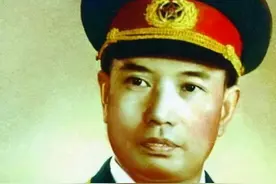 四野首长派苏静坐镇塔山，吴克华对苏静大吼：你是来监军的吗？图片
