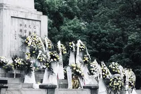 清明不要乱上坟，牢记“3人不去，3事不做，3样要忌”，一年顺遂图片