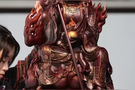 清供造像：小叶紫檀描金｜地藏王菩萨图片